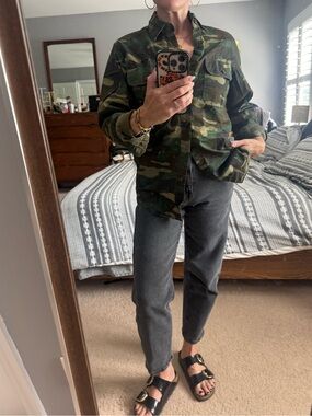 J. Crew Men's/Unisex Camouflage Button-Up Shirt - Green Camo - XS